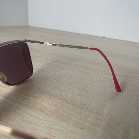 Vintage Gucci GG2204 16A Eyeglasses Sunglasses Gold FRAMES ONLY Made in Italy - Picture 8 of 10